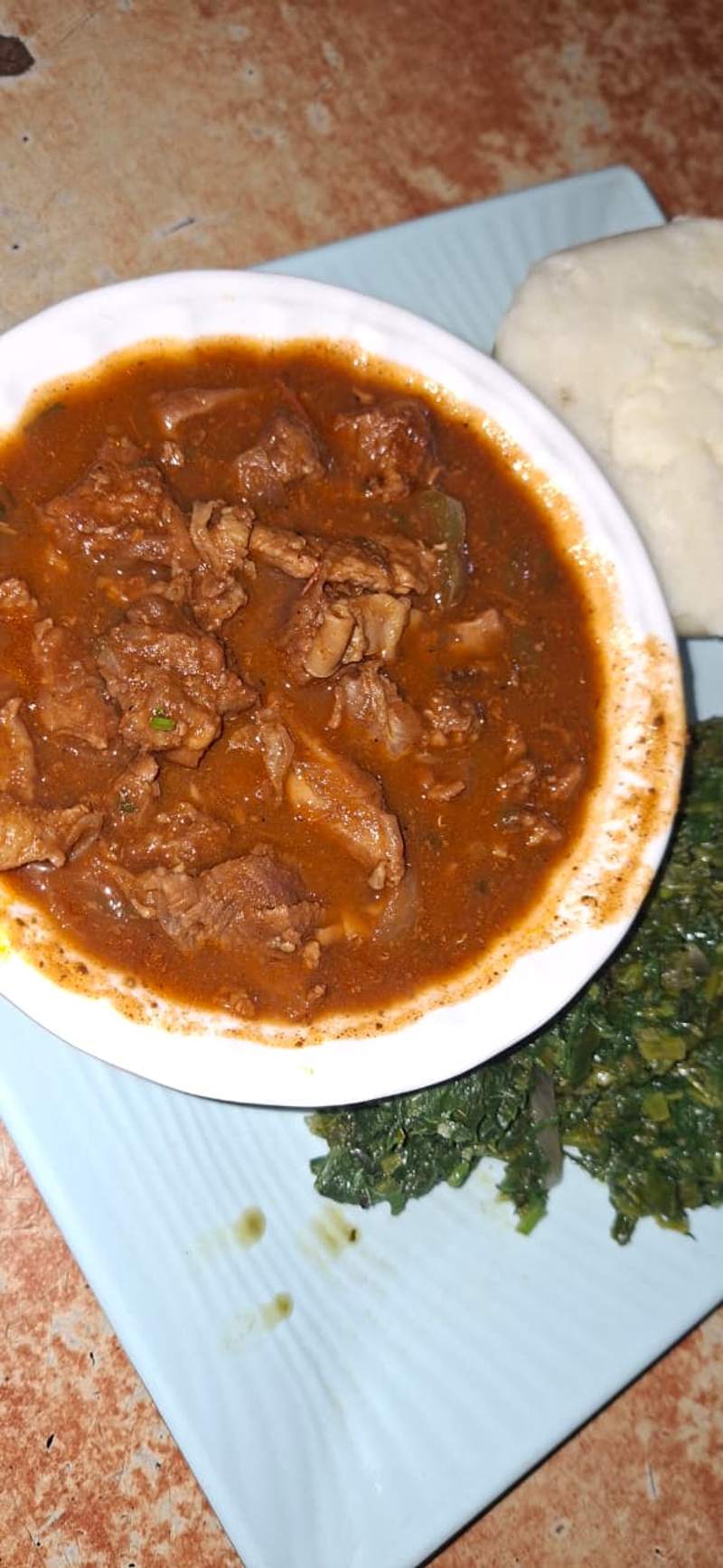 Chips masala with grilled meat